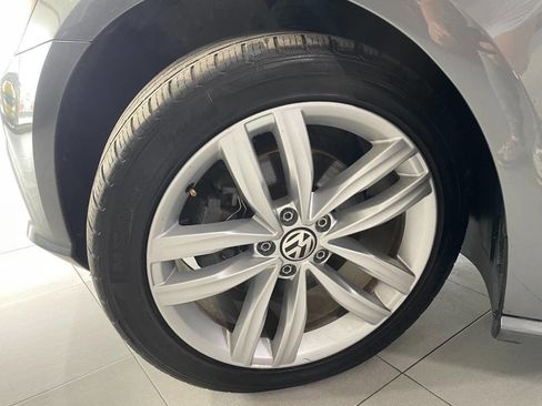 Used 2019 Volkswagen Passat 2.0T Wolfsburg w/ Wheels & Sunroof Package image 10