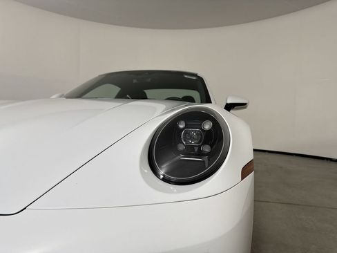 Certified 2024 Porsche 911 Carrera 4S AWD/4WD image 11