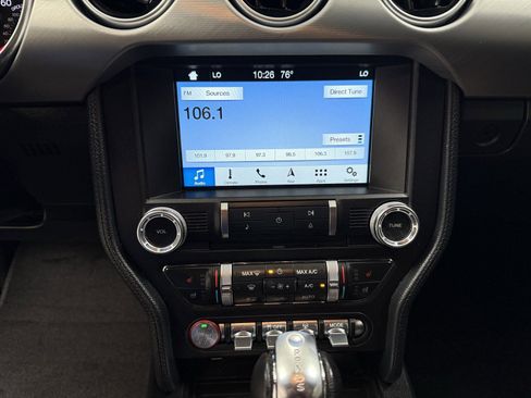 Used 2018 Ford Mustang Premium image 17