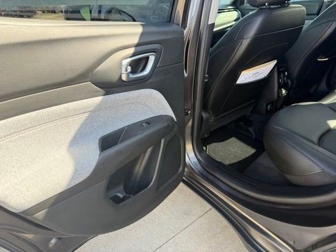 Used 2022 Jeep Compass Latitude image 10