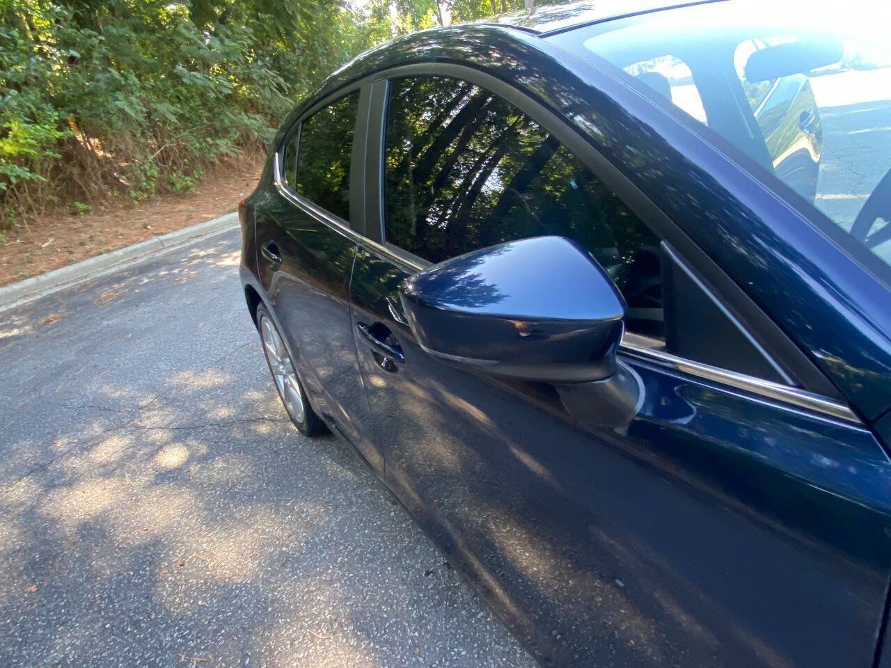 Used 2017 MAZDA MAZDA3 Touring FWD image 50