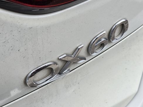 Used 2016 INFINITI QX60 FWD w/ Premium Package image 11