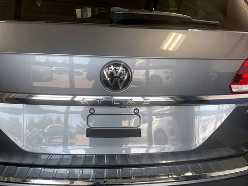 Used 2023 Volkswagen Atlas SE AWD/4WD image 29