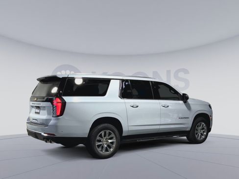 New 2026 Chevrolet Suburban Premier image 11