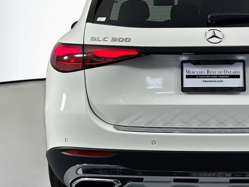 New 2026 Mercedes-Benz GLC 300 image 14
