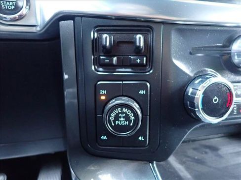 Used 2022 Ford F150 Lariat w/ Max Trailer Tow Package AWD/4WD image 21