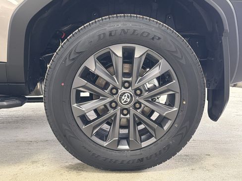 New 2026 Toyota Land Cruiser w/ Premium Package AWD/4WD image 47