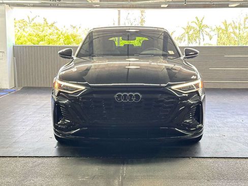 Used 2024 Audi Q8 e-tron Premium AWD/4WD image 3