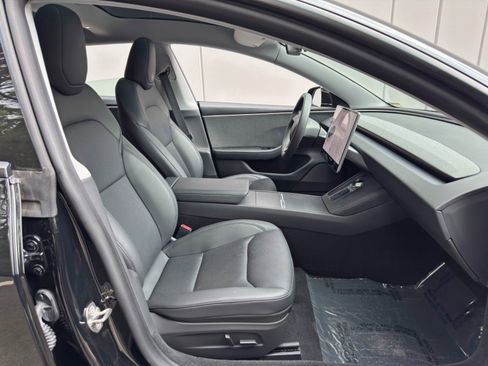 Used 2024 Tesla Model 3 RWD image 16