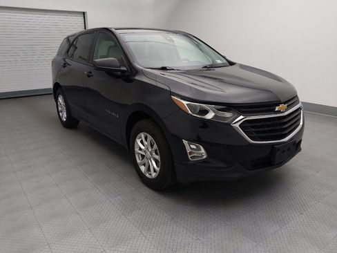 Used 2020 Chevrolet Equinox LS w/ LPO, Cargo Package AWD/4WD image 13