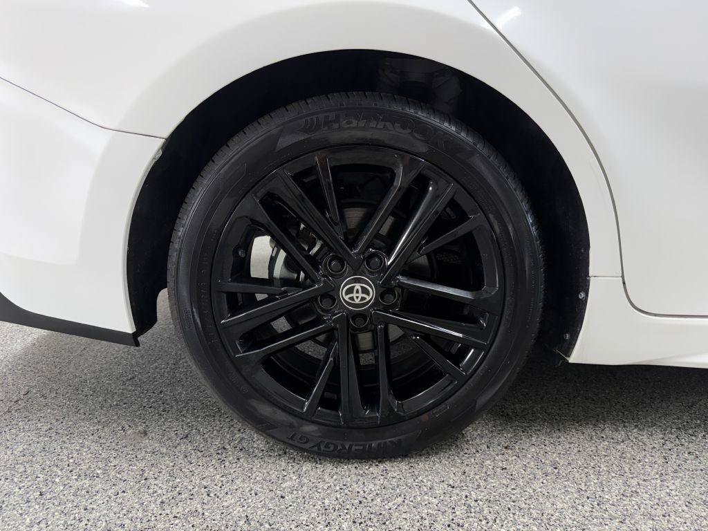 Used 2025 Toyota Camry SE FWD image 34
