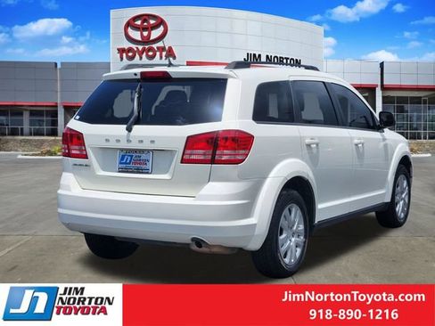 Used 2018 Dodge Journey SE w/ Popular Equipment Group FWD image 6