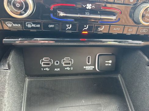 Used 2022 Jeep Grand Cherokee Summit image 31