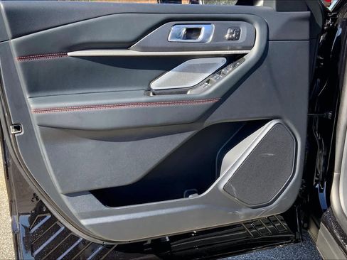 New 2026 Ford Explorer ST w/ Sun And Sound Package image 10