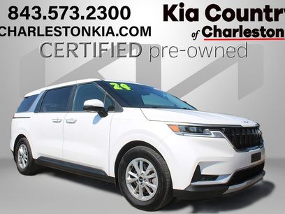 Used 2024 Kia Carnival LX