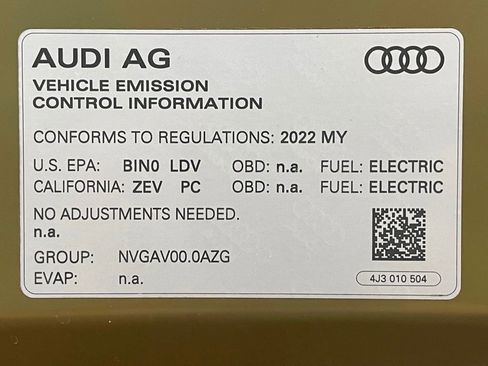 Used 2022 Audi e-tron GT Prestige w/ Prestige Package image 46