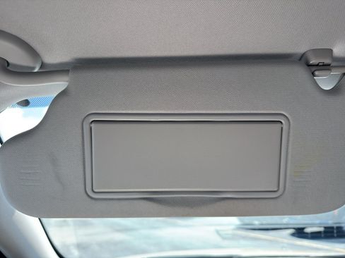 Used 2012 Chevrolet Impala LTZ FWD image 22