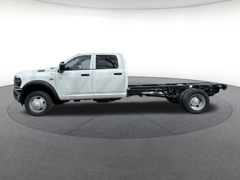 New 2026 RAM 5500 Tradesman w/ Chrome Appearance Group image 2