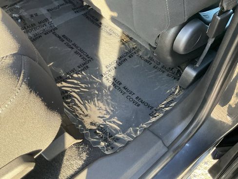 Used 2021 Chevrolet Blazer LT image 47