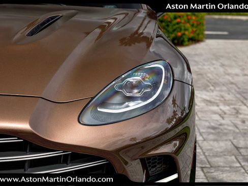 New 2025 Aston Martin DBX 707 image 25
