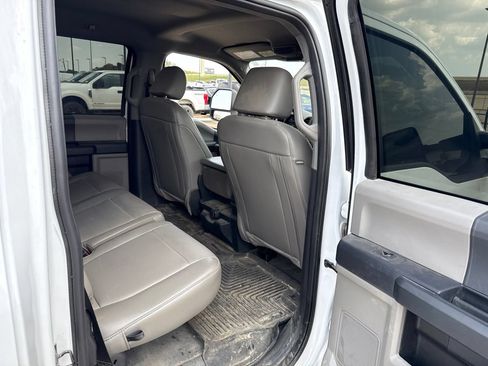 Used 2022 Ford F250 XL w/ Power Equipment Group AWD/4WD image 12