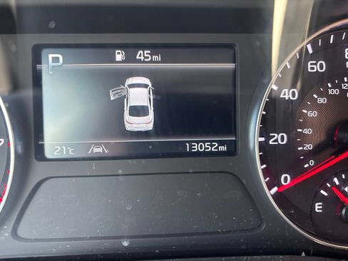Certified 2024 Kia Forte LX FWD image 5