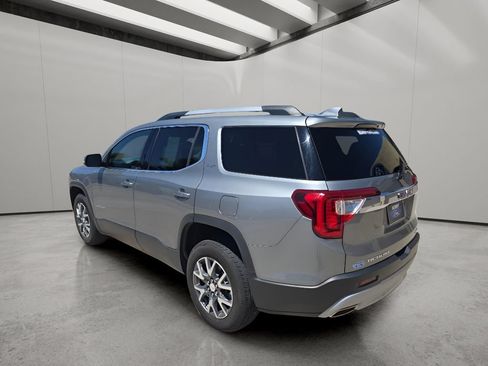 Used 2023 GMC Acadia SLT w/ Preferred Package AWD/4WD image 3