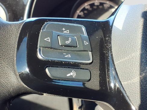 Used 2019 Volkswagen Beetle 2.0T S image 17