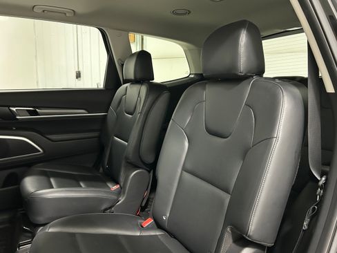 Used 2021 Kia Telluride S AWD/4WD image 29