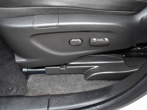 Used 2016 Chevrolet Trax LTZ w/ LPO, Protection Package image 18