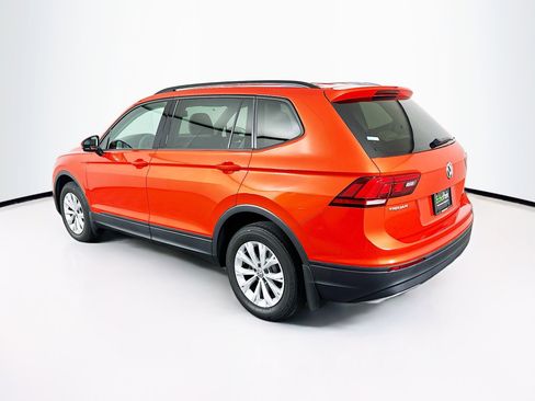 Used 2018 Volkswagen Tiguan S FWD image 5