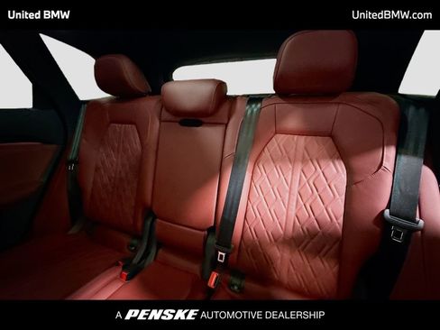Used 2025 Audi SQ5 Prestige w/ Prestige Package AWD/4WD image 13