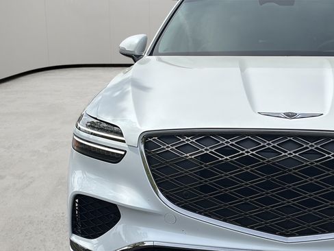 Certified 2026 Genesis GV70 2.5T AWD/4WD image 44