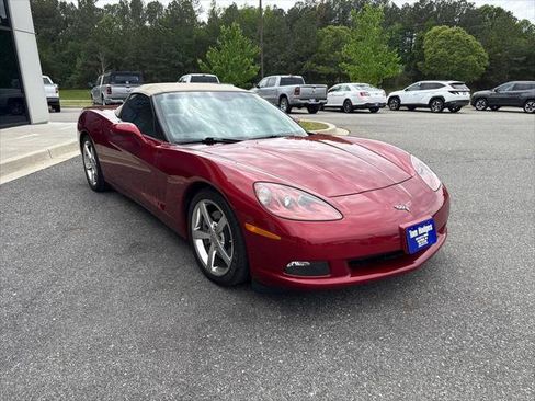 Used 2008 Chevrolet Corvette Convertible w/ Preferred Equipment Group RWD image 3