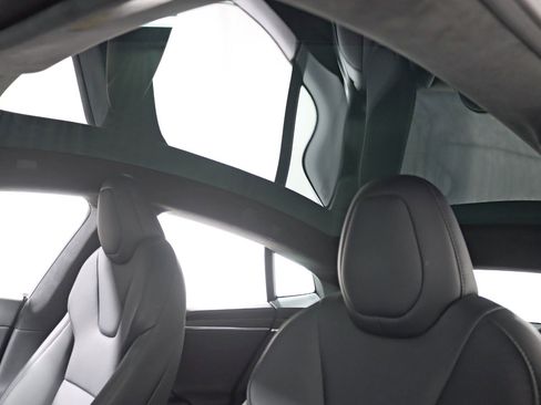 Used 2022 Tesla Model S image 33