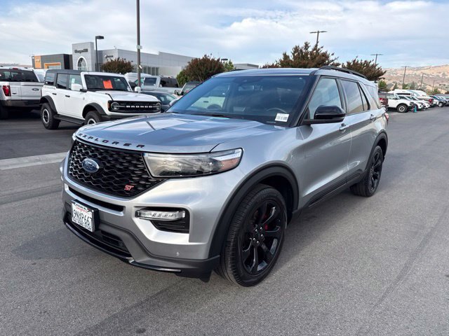 Certified 2024 Ford Explorer ST w/ Equipment Group 401A AWD/4WD image 2