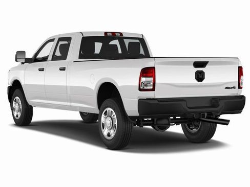 Used 2023 RAM 3500 Tradesman image 2