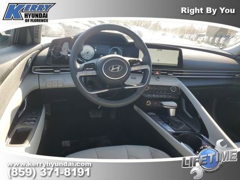 New 2026 Hyundai Elantra Limited image 11