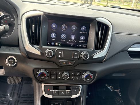 Used 2022 GMC Terrain SLE w/ Driver Convenience Package FWD image 19