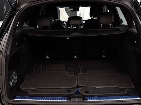 Certified 2022 Mercedes-Benz GLC 300 image 30