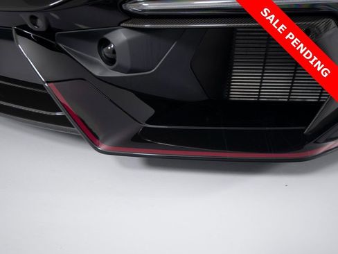 Used 2025 Lamborghini Revuelto image 45