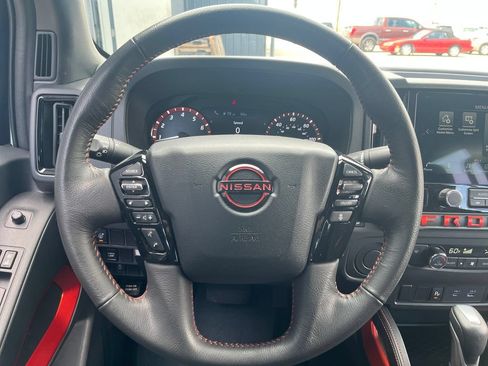 Certified 2025 Nissan Frontier Pro-X RWD image 18