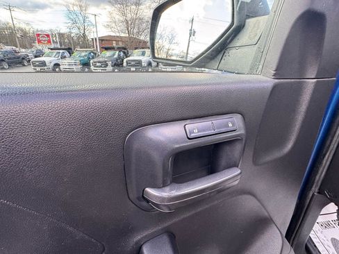 Used 2016 Chevrolet Silverado 2500 W/T AWD/4WD image 28