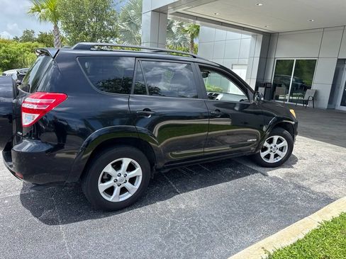 Used 2009 Toyota RAV4 Limited AWD/4WD image 3
