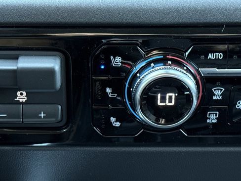 New 2026 GMC Sierra 1500 SLT w/ SLT Premium Plus Package image 20