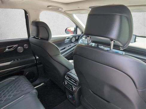 Used 2024 Genesis GV80 3.5T Advanced AWD/4WD image 22