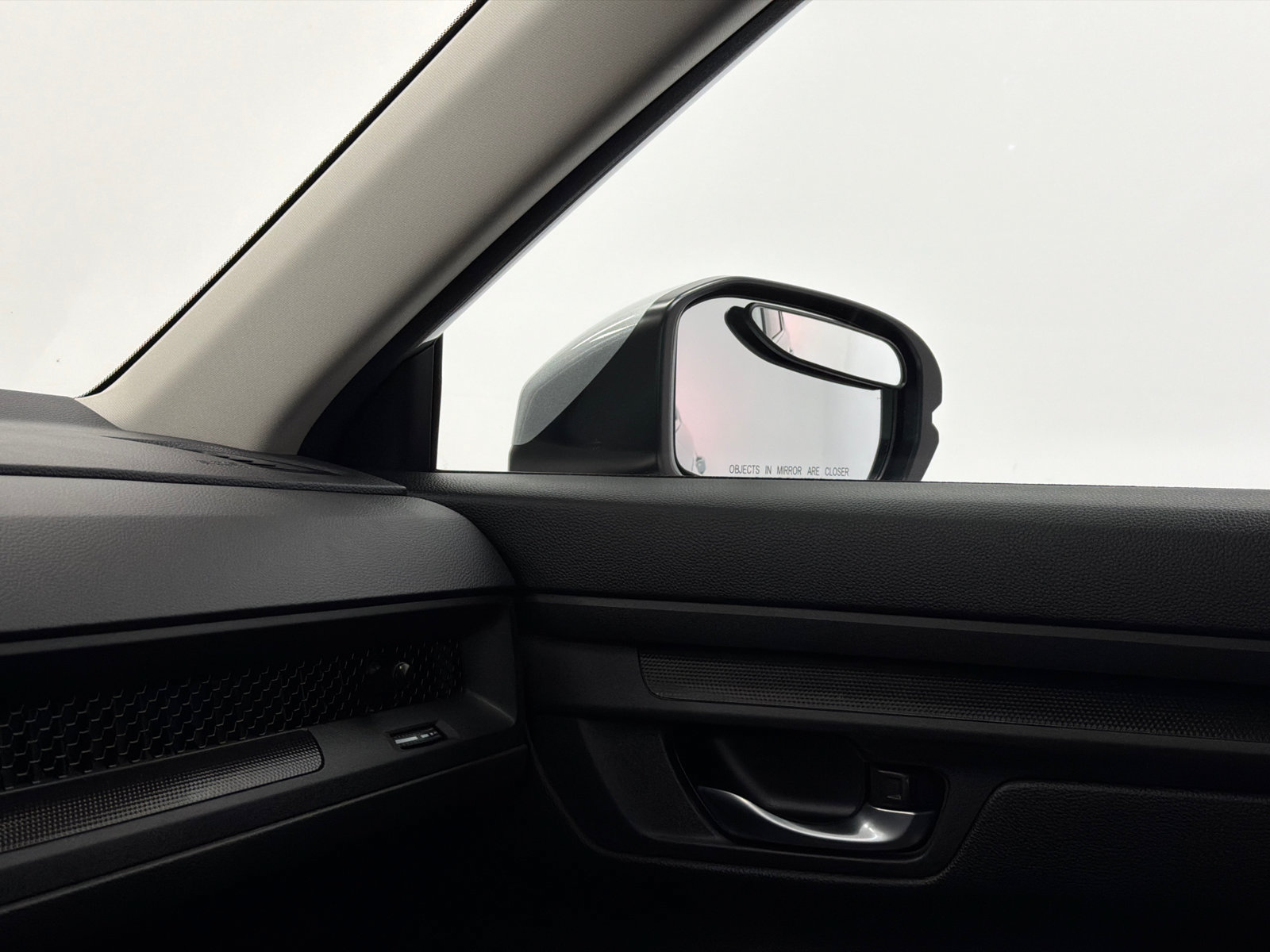 Used 2026 Honda CR-V LX image 31