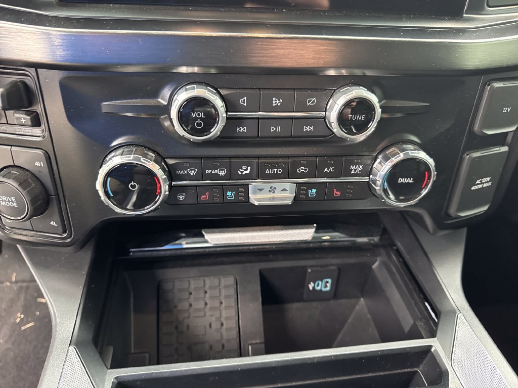Used 2024 Ford F250 Lariat w/ Lariat Ultimate Package AWD/4WD image 19