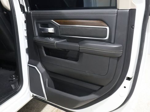 Certified 2024 RAM 2500 Laramie AWD/4WD image 25