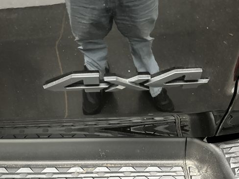 Used 2019 RAM 1500 Big Horn AWD/4WD image 16